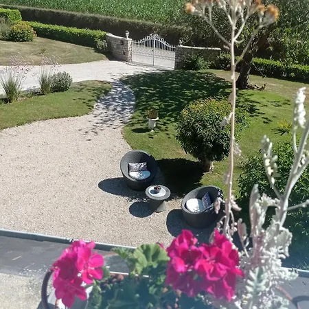 La Graviere Villa *
